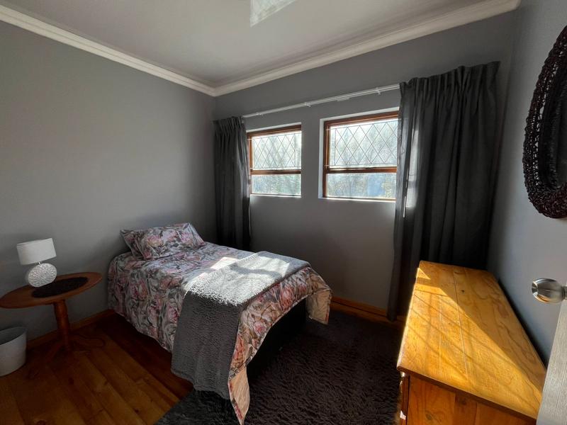 To Let 4 Bedroom Property for Rent in Kingswood Eastern Cape